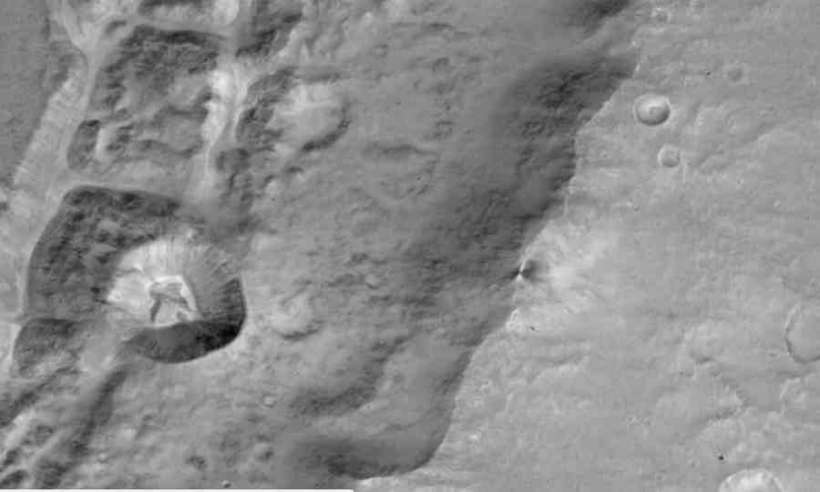 Pierwsze zdjęcie powierzchni Marsa wykonane przez sondę Trace Gas Orbiter