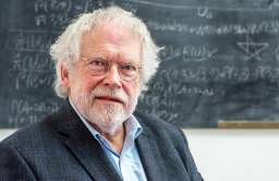 Prof. Zeilinger: z opisem zjawisk kwantowych język sobie nie radzi