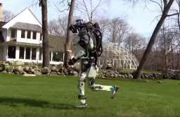 Biegnący robot Atlas