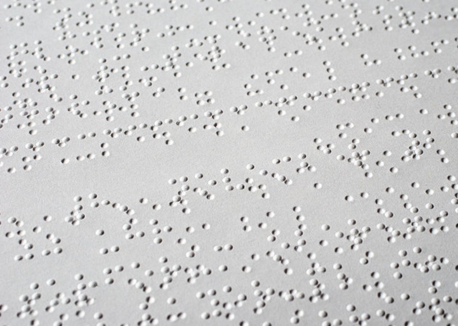 Tłumacz dla osób niewidomych - ze zdjęcia tekstu na alfabet Braille'a