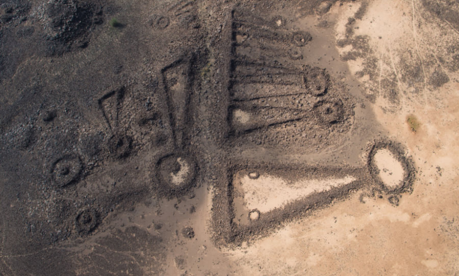 Archeolodzy odkryli rozległą sieć dróg sprzed 4500 lat. Wzdłuż tras tysiące grobowców