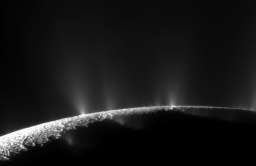 Gejzery na Enceladusie