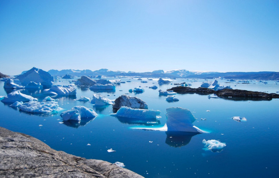Topniejąca pokrywa lodowa Grenlandii uwalnia ogromne ilości rtęci