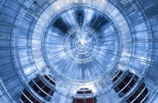 Ile waży neutrino? Nowe pomiary wyznaczają górną granicę