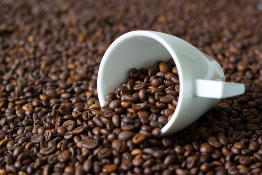 Nadmierne spożycie kawy może zmniejszać objętość mózgu i zwiększać ryzyko rozwoju demencji