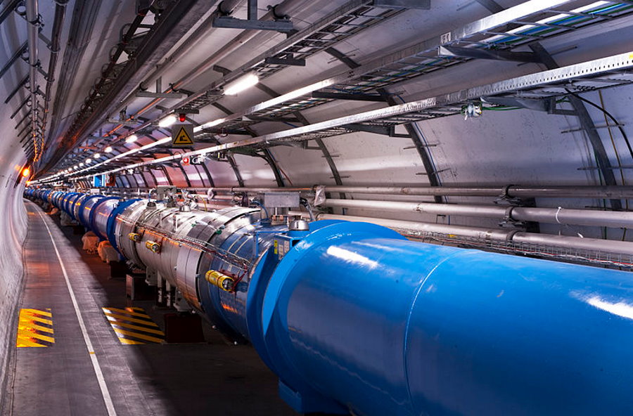 Pierwsze obserwacje neutrin w Wielkim Zderzaczu Hadronów w CERN