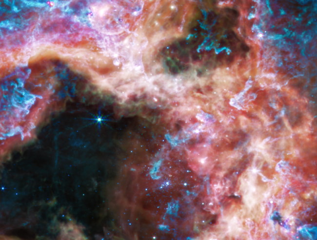 Mgławica Tarantula w obiektywie teleskopu Webba
