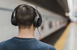 Wielu młodych ludzi zagrożonych utratą słuchu