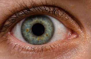 Nanotechnologia wykorzystana do walki z częstą przyczyną ślepoty