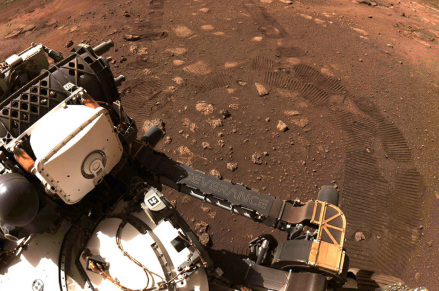 Łazik Perseverence zaczyna eksplorację Marsa. Pierwsza przejażdżka po Czerwonej Planecie