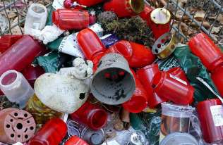 Plastikowe odpady można przekształcić w surowiec do produkcji detergentów
