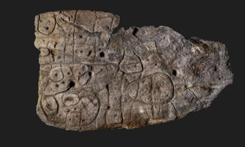 Kamienna płyta sprzed 4 tys. lat to prawdopodobnie najstarsza mapa w Europie