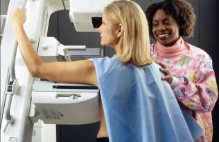 Zaskakujące odkrycia w badaniach nad rakiem piersi. Nowotwory budzą się, kiedy pacjentki śpią