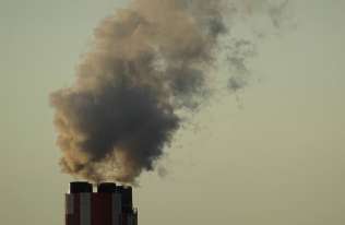 Nowe wytyczne WHO ws. zanieczyszczenia powietrza. "Możemy uratować miliony istnień"