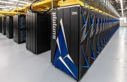 superkomputer Summit IBM