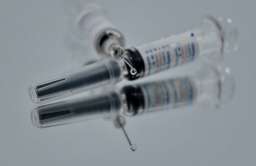 Kontrowersje wokół rosyjskiej szczepionki na COVID-19