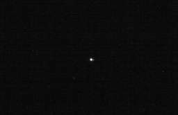 Zdjęcie Ziemi i Księżyca wykonane przez sondę OSIRIS-REx